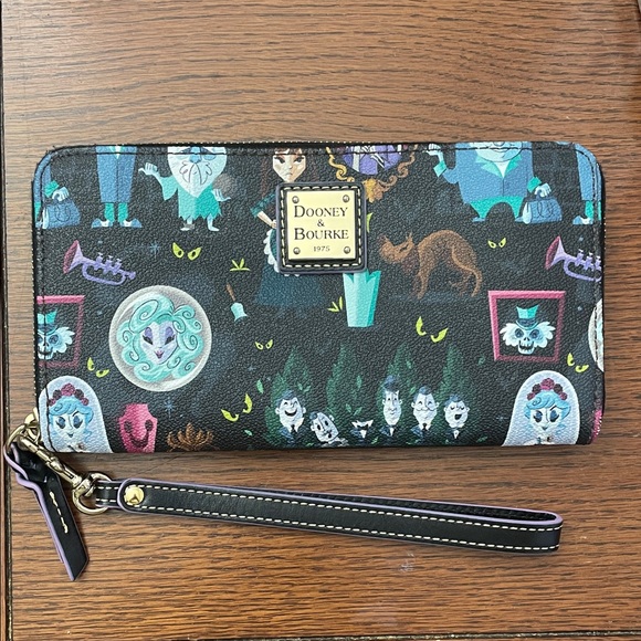 Disney Dooney & Bourke Haunted Mansion Themed Wallet